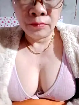 small-house123 webcam