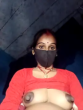 Nandani-758 webcam