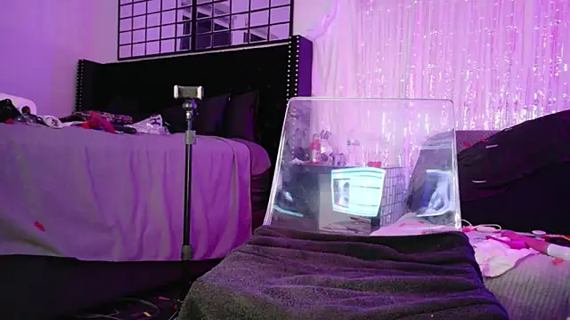 Midnightrose11 webcam