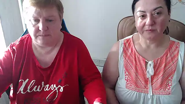 Bertie_Adeline webcam