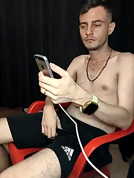 bigcockwhite777 webcam