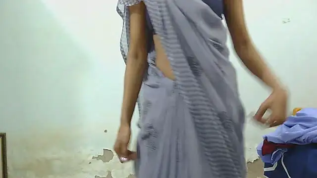 Aarti_misty71 webcam