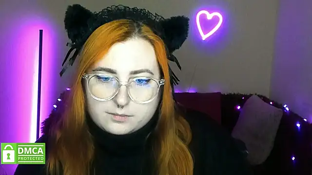 Alicia_love00 webcam