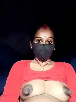 Nandani-758 webcam