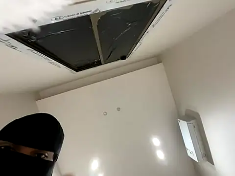 Submissive_Arab webcam