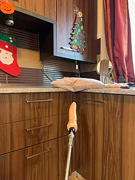 Hotmomcheckk_ webcam