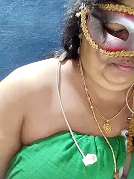 tamilthanushri webcam