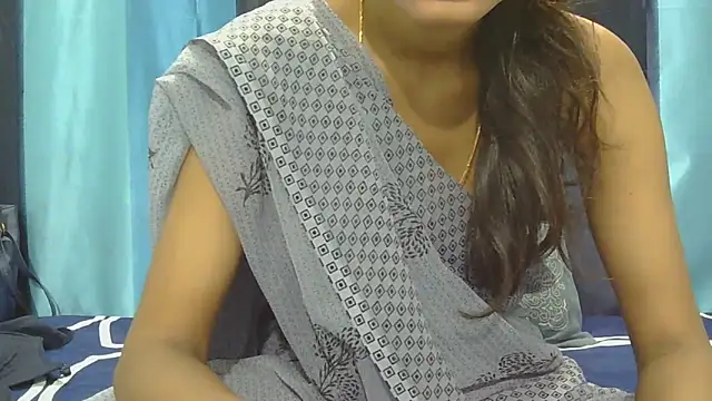 Aarti_misty71 webcam