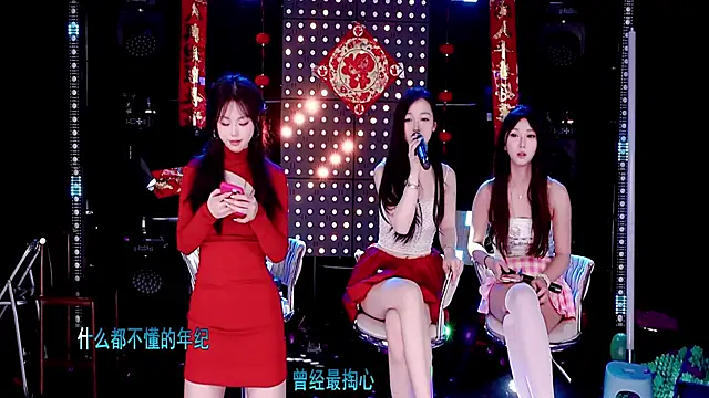 美女ZZ00033S在线直播