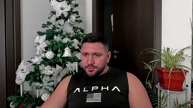 Gold_Alpha_Boy webcam