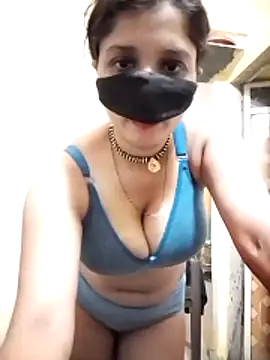 Love_Foreverr12 webcam