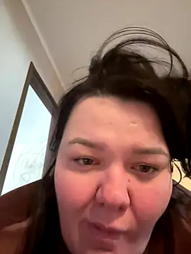 SunnyLeila2101 webcam