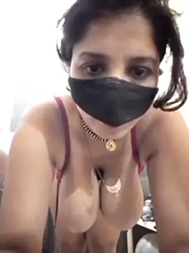 Love_Foreverr12 webcam