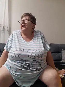 lena_gaby (Ask my age) - Show boobs and pussy