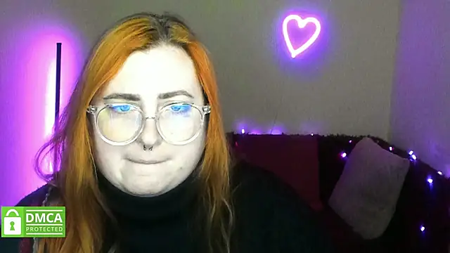 Alicia_love00 webcam