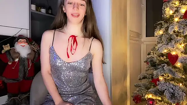 ShySchoolGirl webcam