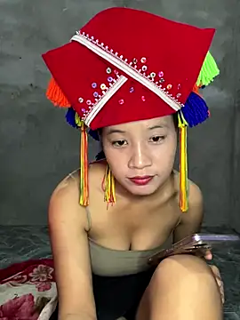 -Huong-99 webcam