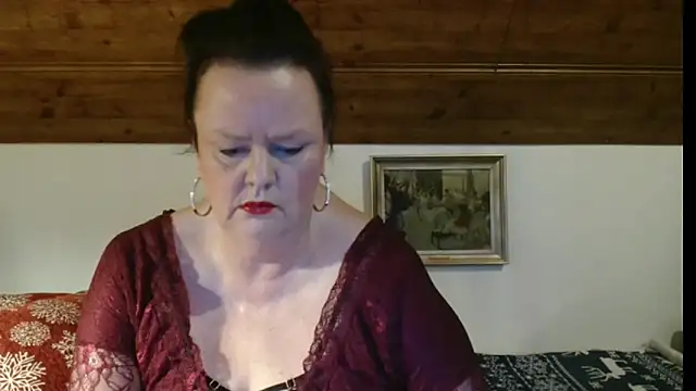 TiffanyMature webcam