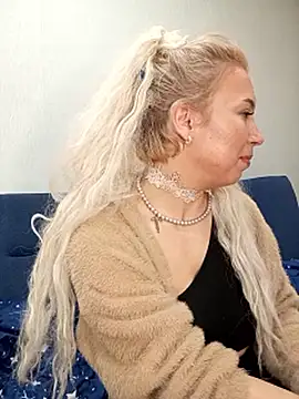 Conny_Shellie webcam