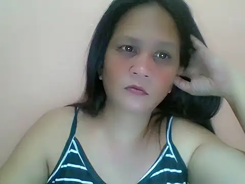 divinegrace1983 webcam