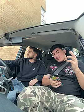 Juliann69Ramiro webcam