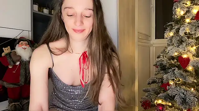 ShySchoolGirl webcam