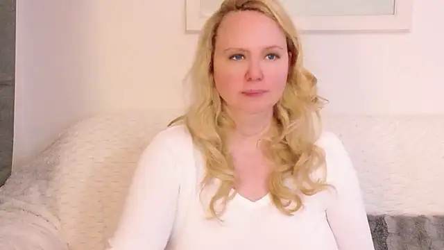 sarah4you - Sarah4you's free webcam - UK Sex Cams