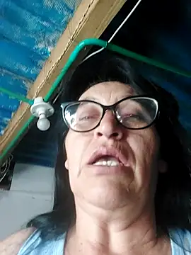 Webcam Model (clarita_01)  is live.Free join now!