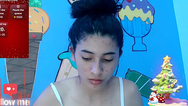 skinnykalitzo18 webcam