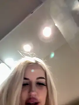 Steffi_Snowbunny webcam