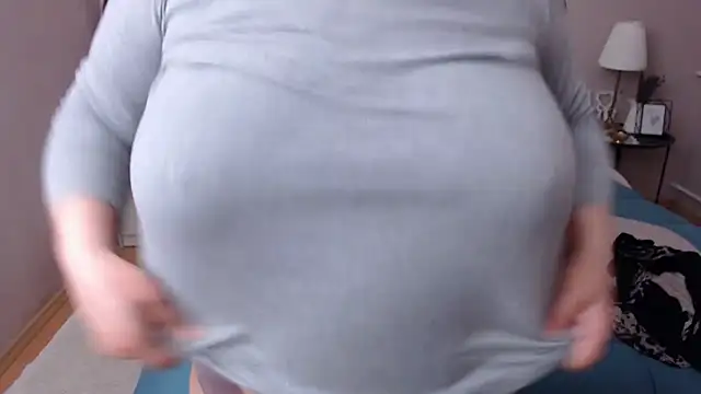 LeveMe2Nightt webcam