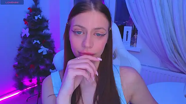 Daria_Promisess webcam