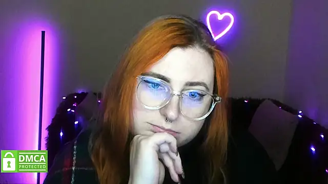 Alicia_love00 webcam