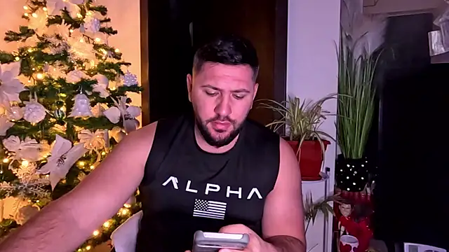 Gold_Alpha_Boy webcam