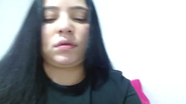 isabel_24_gil - Isabel_24_gil's free webcam - UK Sex Cams