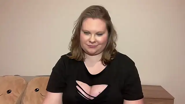 BriannaFlirty webcam