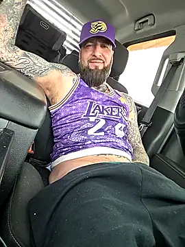 Beardedtattood webcam