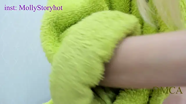 MollyStory webcam