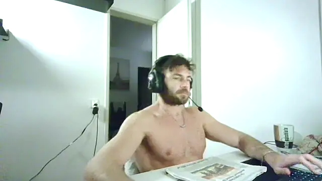 alpha-hunk webcam