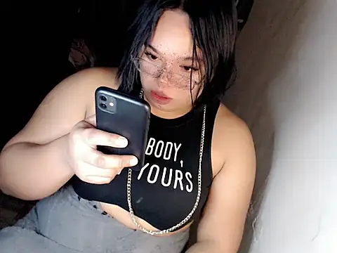 Iamyourdarkangelsucker webcam