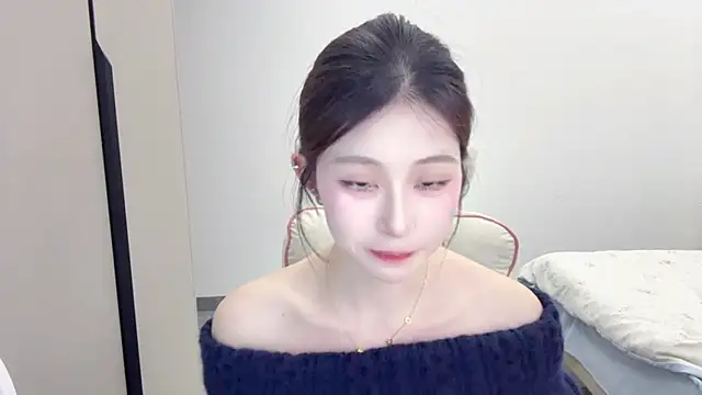 美女QQoooo-在线直播