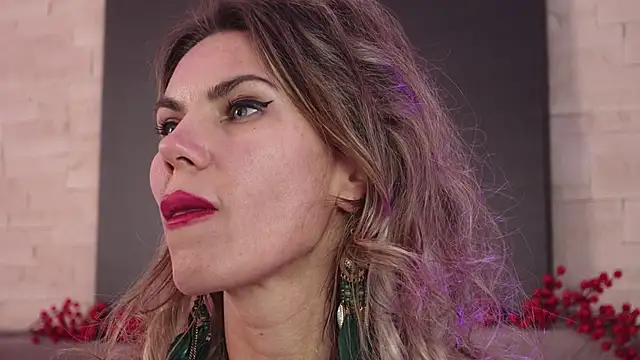 feliciakrige (F milf) - happy new year