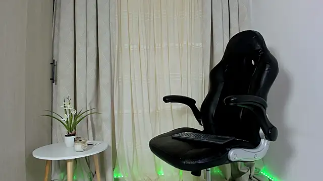 Biscuit_oliva webcam