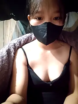 linh-miu99 webcam