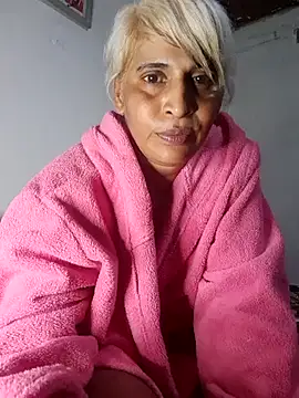 Webcam Model (Goodgirlsue_77) is live