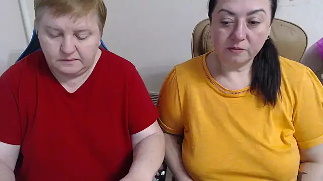 Bertie_Adeline webcam