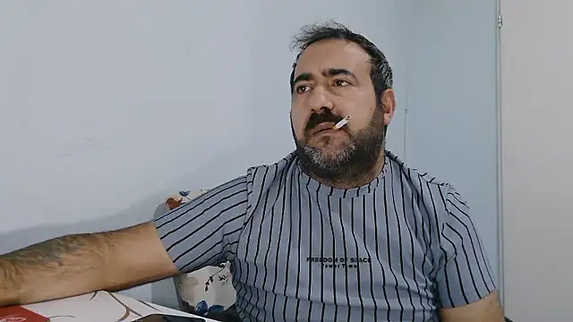 big_snakee (Ask my age) - Does anyone want sperm?  :wanker: