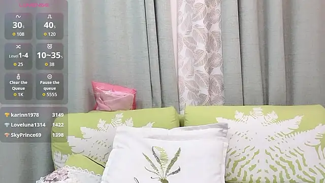 美女Aiyi909-在线直播