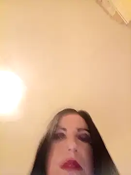 Morena_ojazos_travieza-39