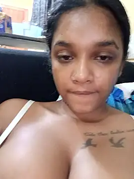 Indianqueen03 webcam